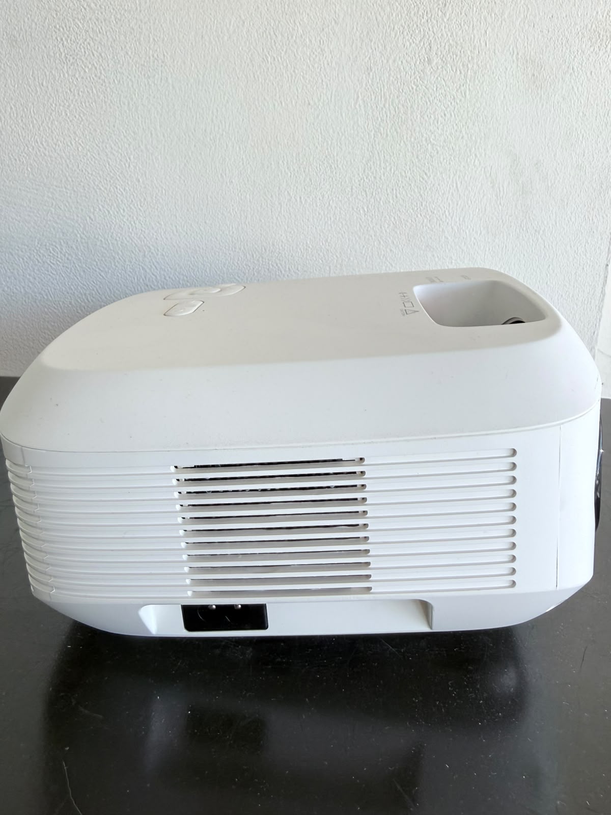 PROYECTOR STEREN PRO 400