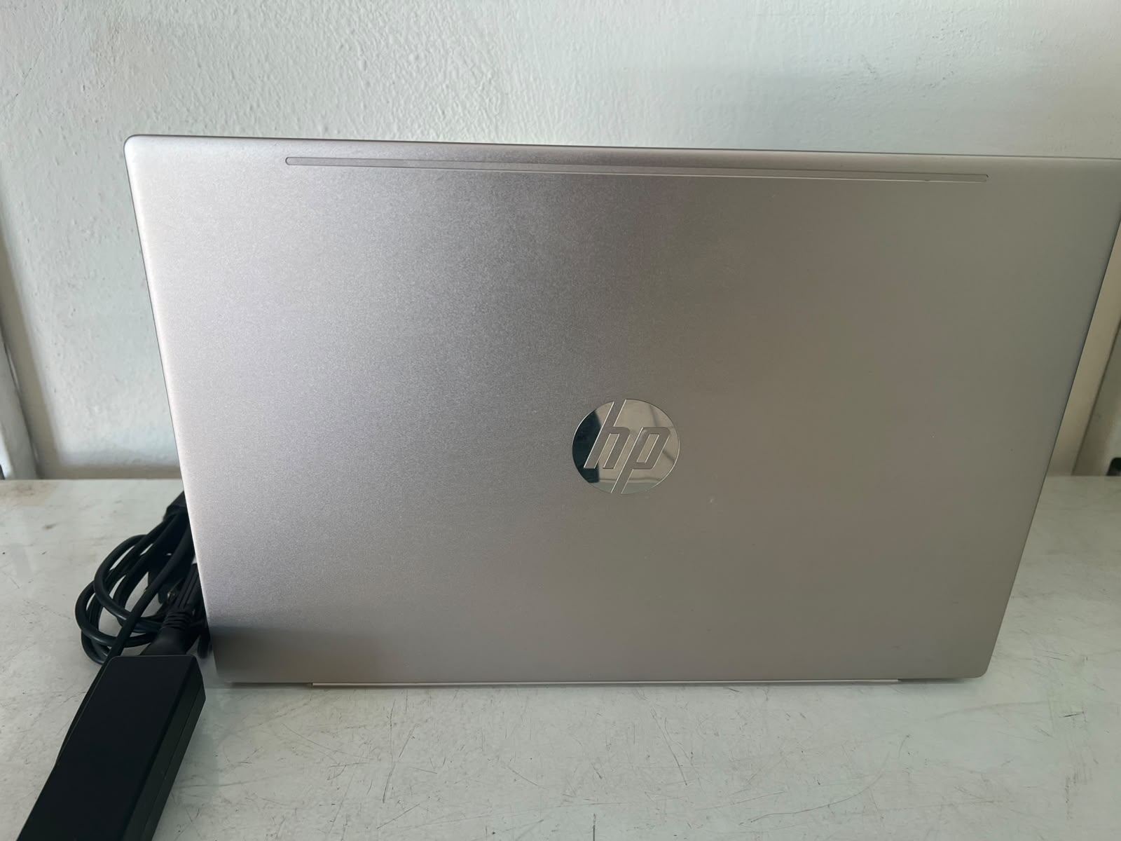 HP PAVILION LAPTOP 15-CW1012LA (USADA BUENAS CONDICIONES )