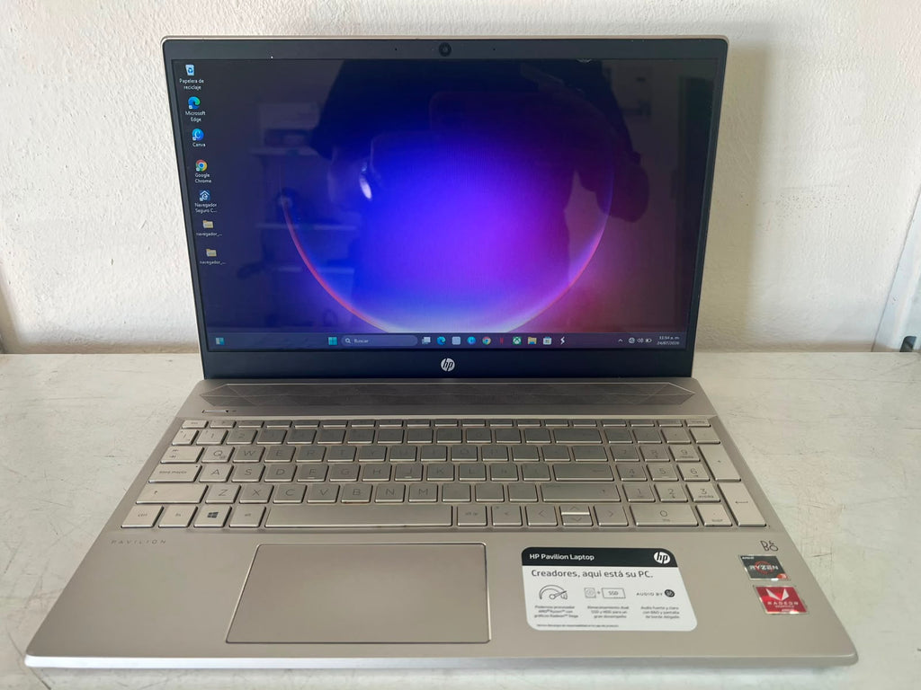 HP PAVILION LAPTOP 15-CW1012LA (USADA BUENAS CONDICIONES )