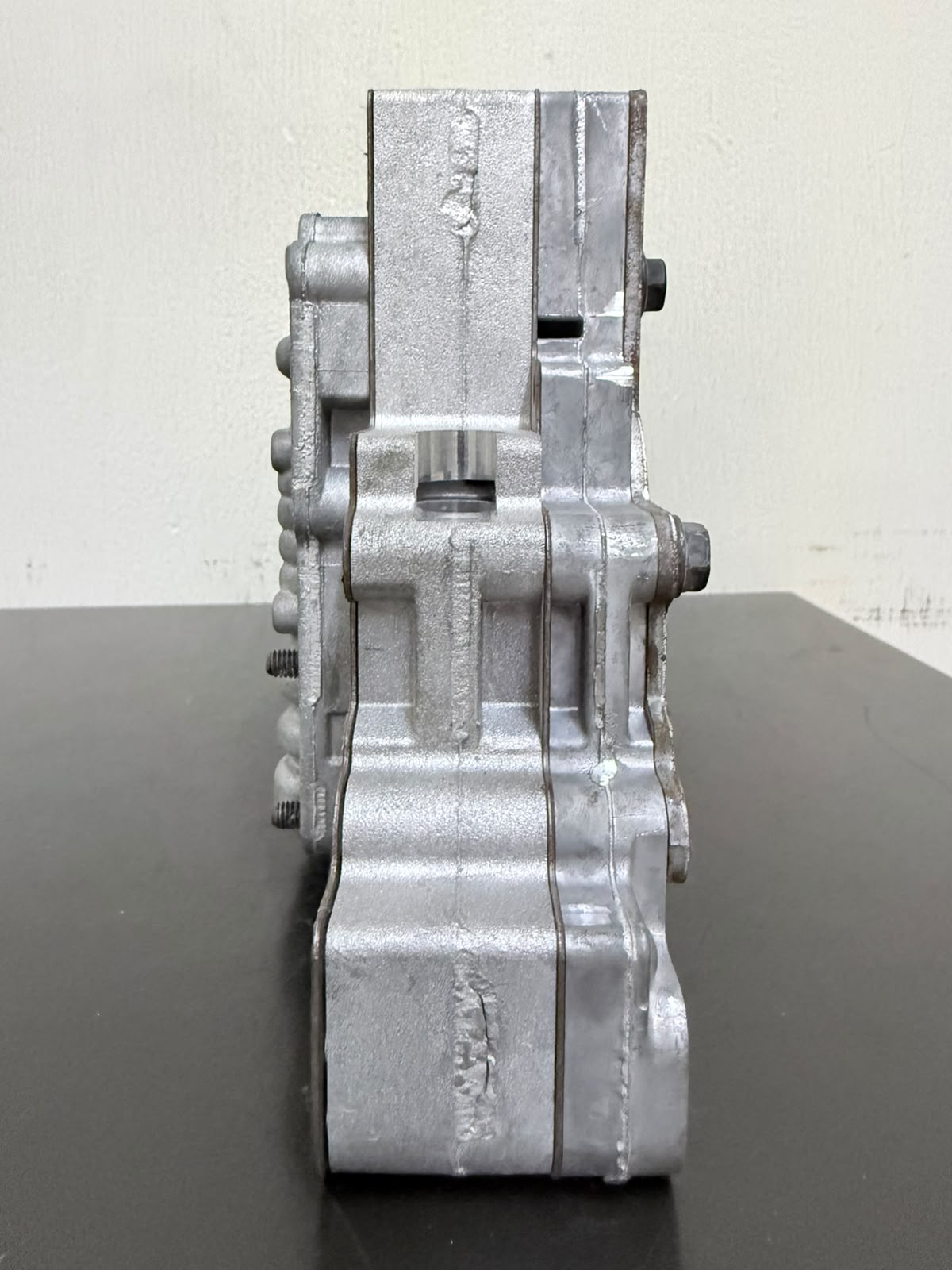 Caja de Válvulas FoMoco 24223910, RF7T4P-7A092-AC , L332K para Ford