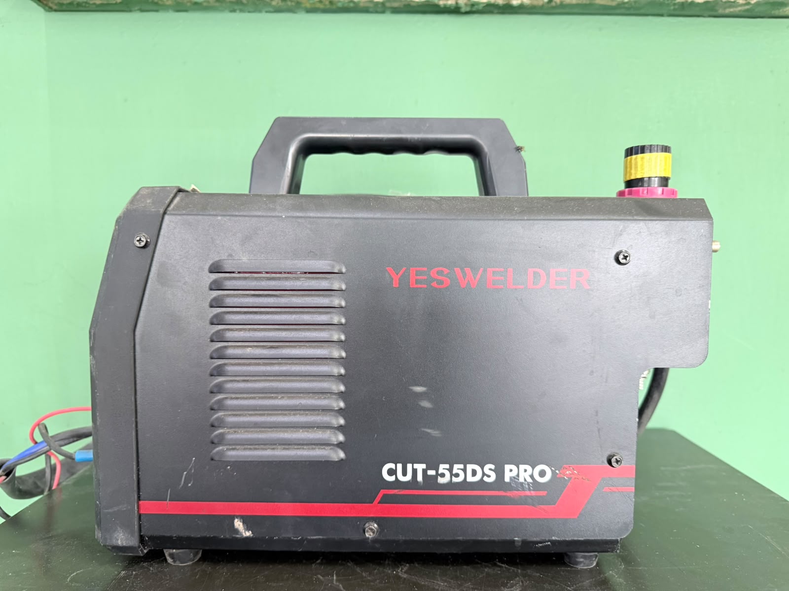 Cortadora de Plasma YesWelder CUT-55DS PRO – Dual Voltaje 110/220V | 55 AMP