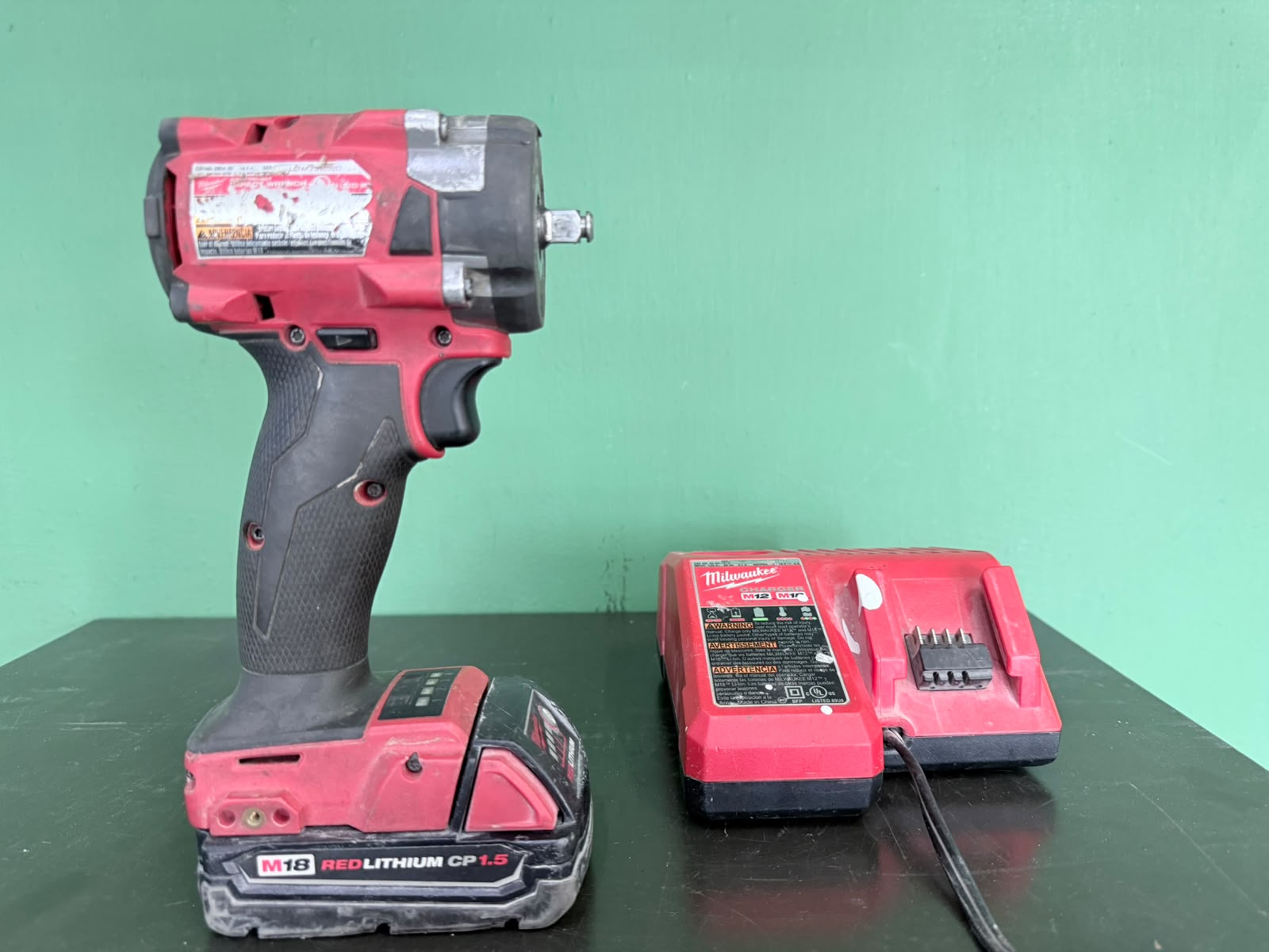 Llave de Impacto Milwaukee M18 FUEL Brushless – Con Batería y Cargador