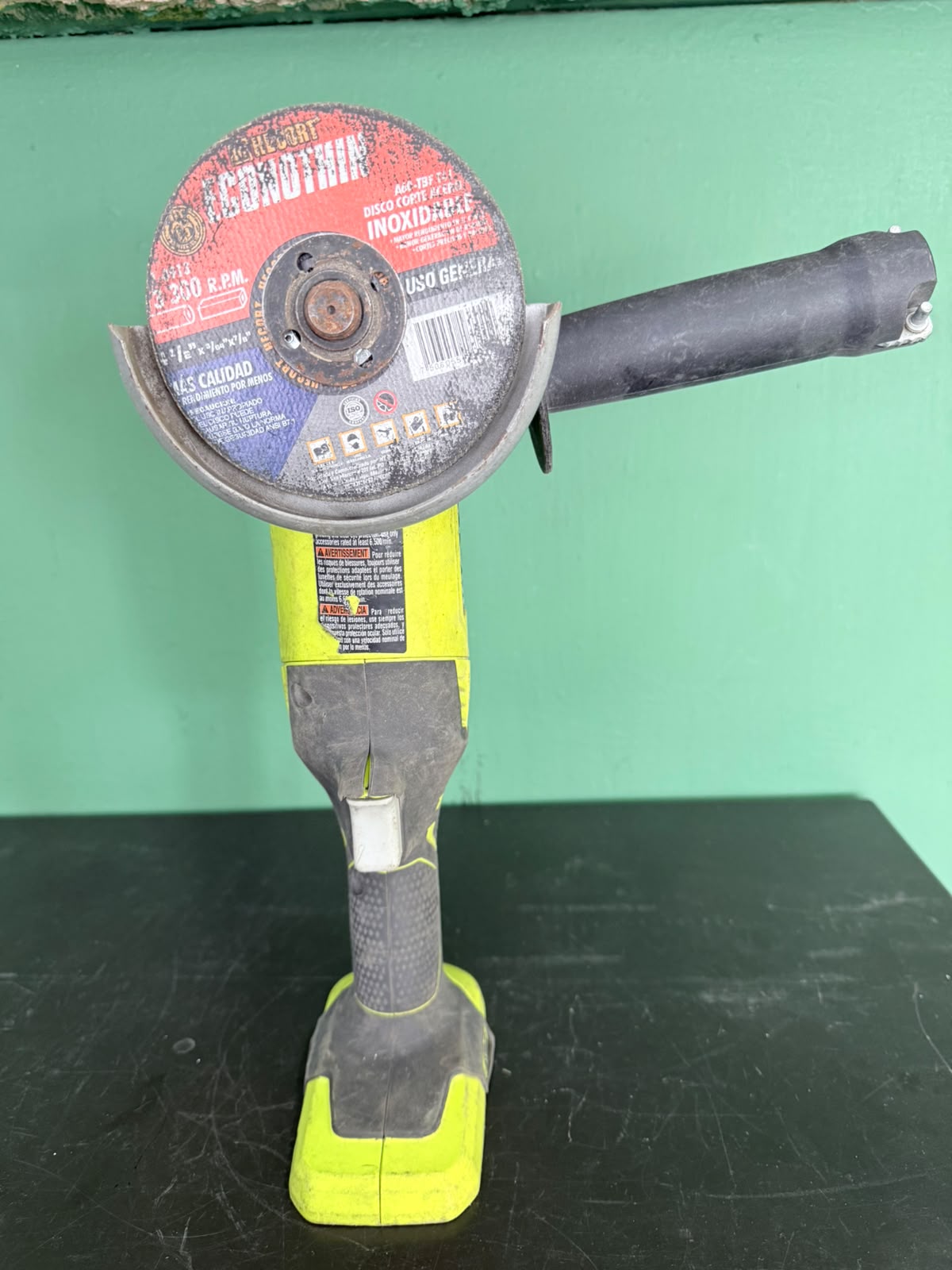 Kit de Herramientas Inalámbricas RYOBI ONE+ 18V – 5 Herramientas + Cargador + 2 Baterías