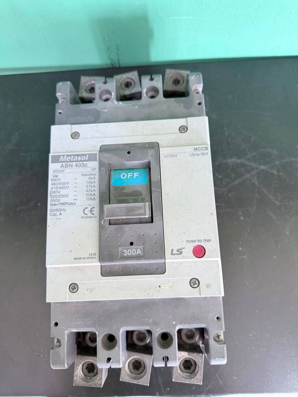 Interruptor Termomagnético MCCB LS Metasol ABN 403c 300A 3P (Usado)
