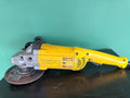 Amoladora Angular DeWalt 7" con Disco (Usada)