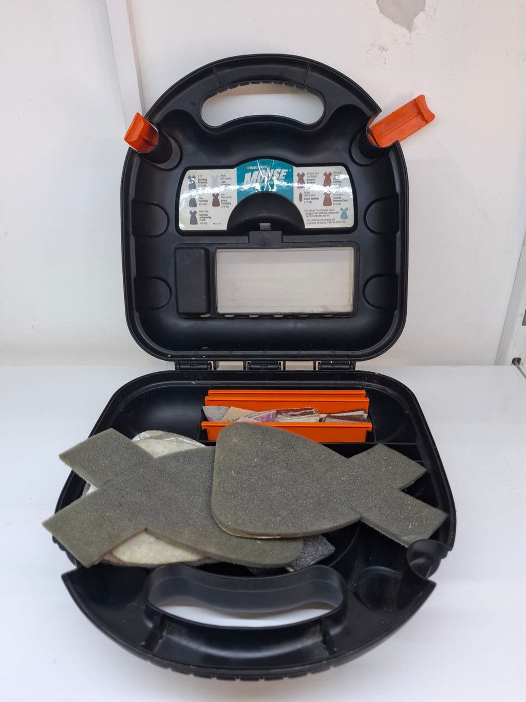 LIJADORA BLACK & DECKER MOUSE